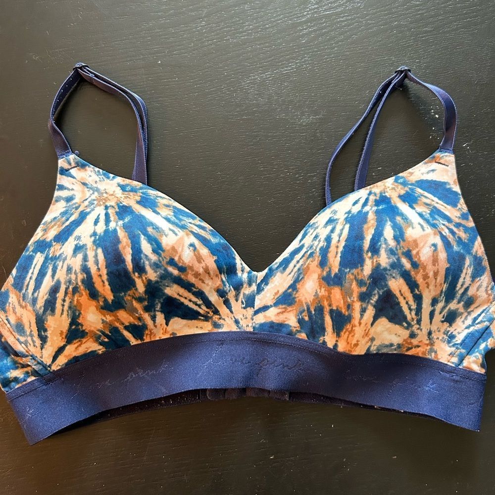 PINK Victoria’s Secret T-Shirt Bra